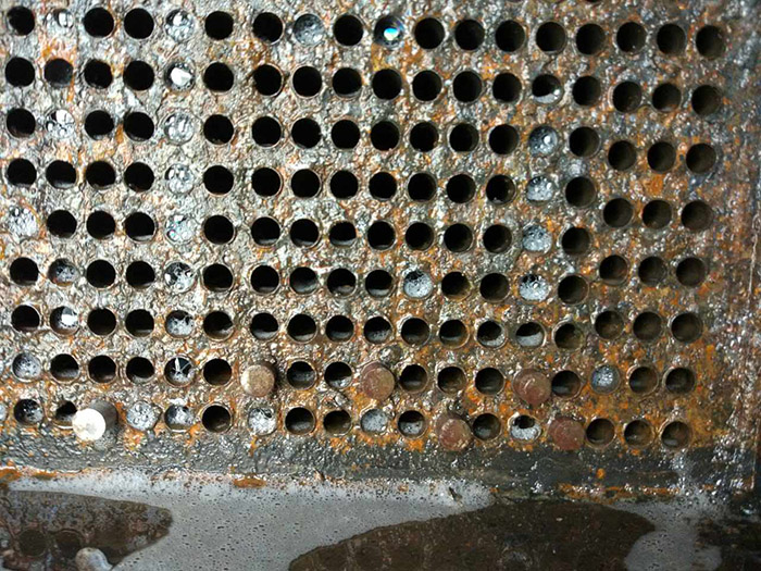 遠(yuǎn)大直燃機清洗根據(jù)水垢嚴(yán)重性包含化學(xué)清洗